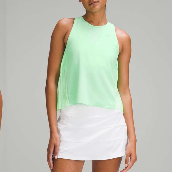 NWT lululemon green tennis pleat tank - Picture 1 of 9